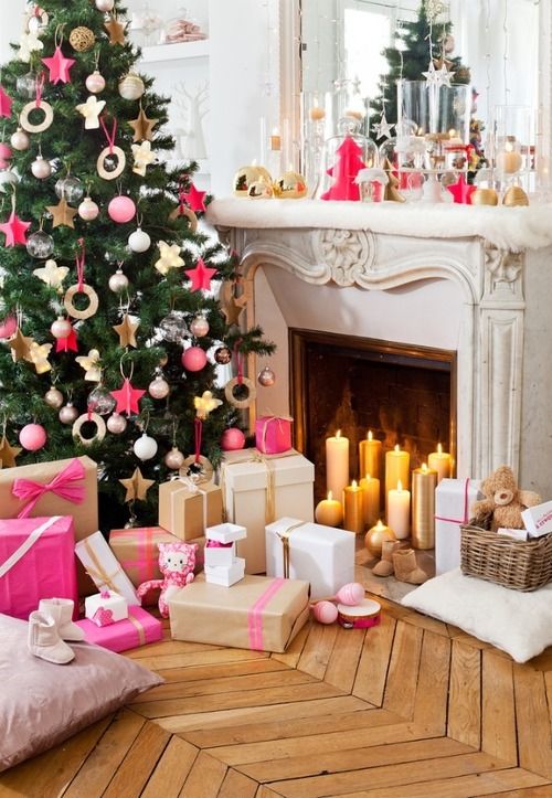 Decorar con velas dentro de la chimenea - Navidad