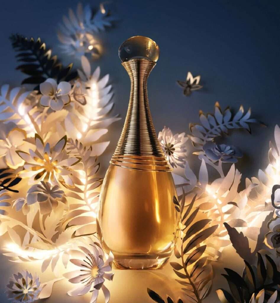 Exclusivos perfumes de mujer para regalar en Navidad 4