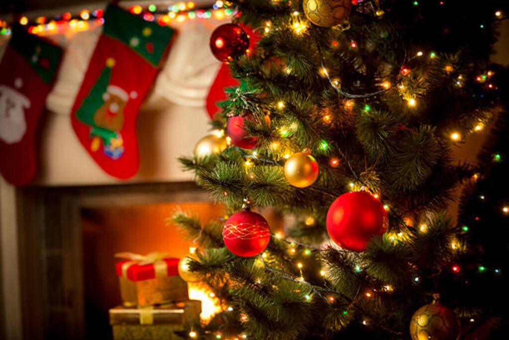 Claves para decorar el árbol de Navidad como un profesional 38
